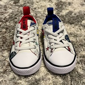 🚀NWOT Kids’ Converse🚀
